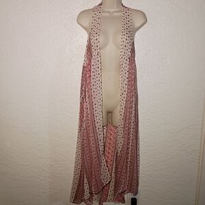 Mudd Pink Floral Paisley Duster Vest